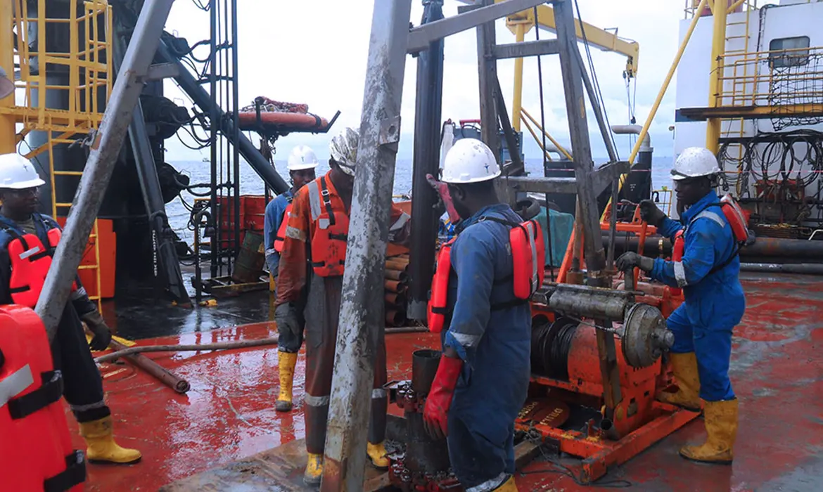 KGSL Drilling Crew - 2